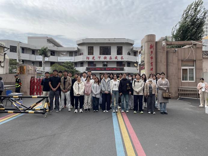 6841c90717b25f5bc348592411c2f83e